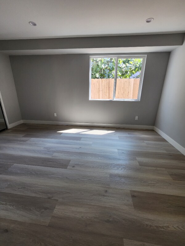 Building Photo - 2223 S Highland Ave