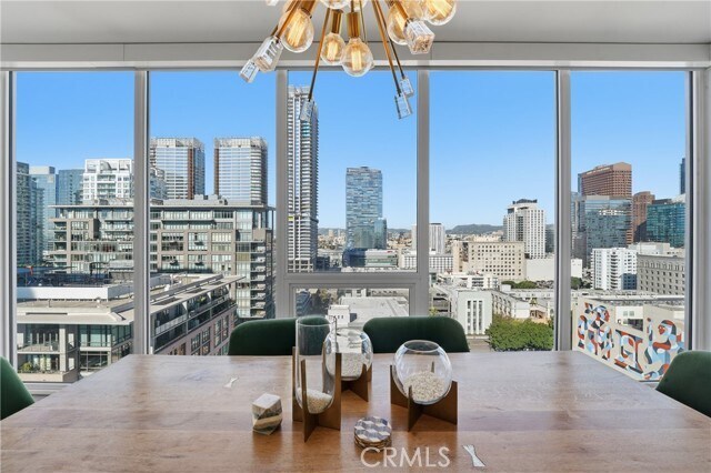 Building Photo - 1050 S Grand Ave