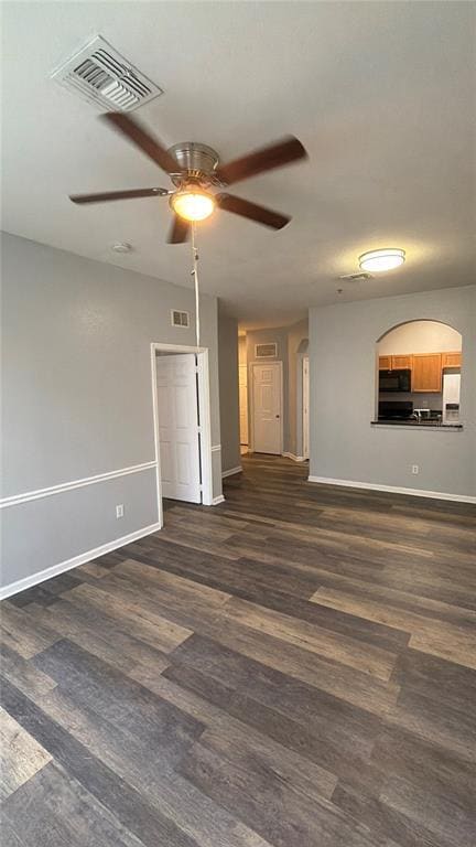 Building Photo - 6100 Stevenson Dr