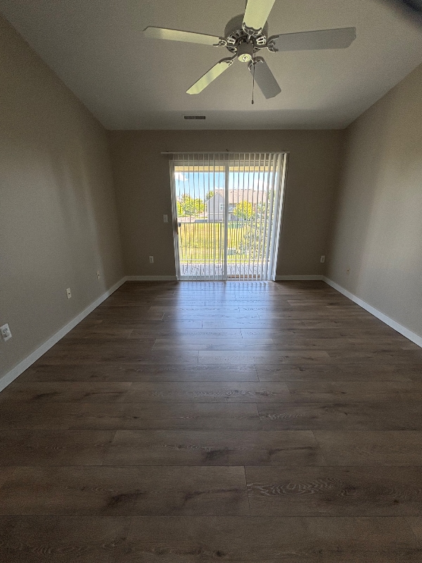 Building Photo - 1 Adler Park Dr W