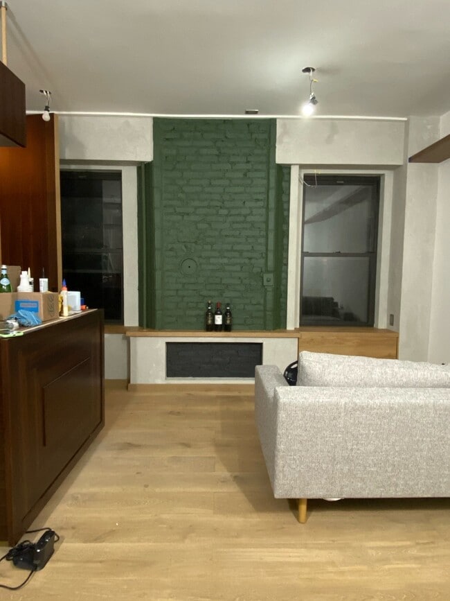Building Photo - 339 Bedford Ave