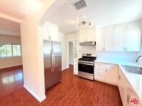 Building Photo - 2723 Ballard St