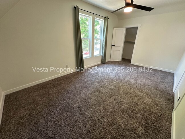 Building Photo - 2538 Orchard Ave