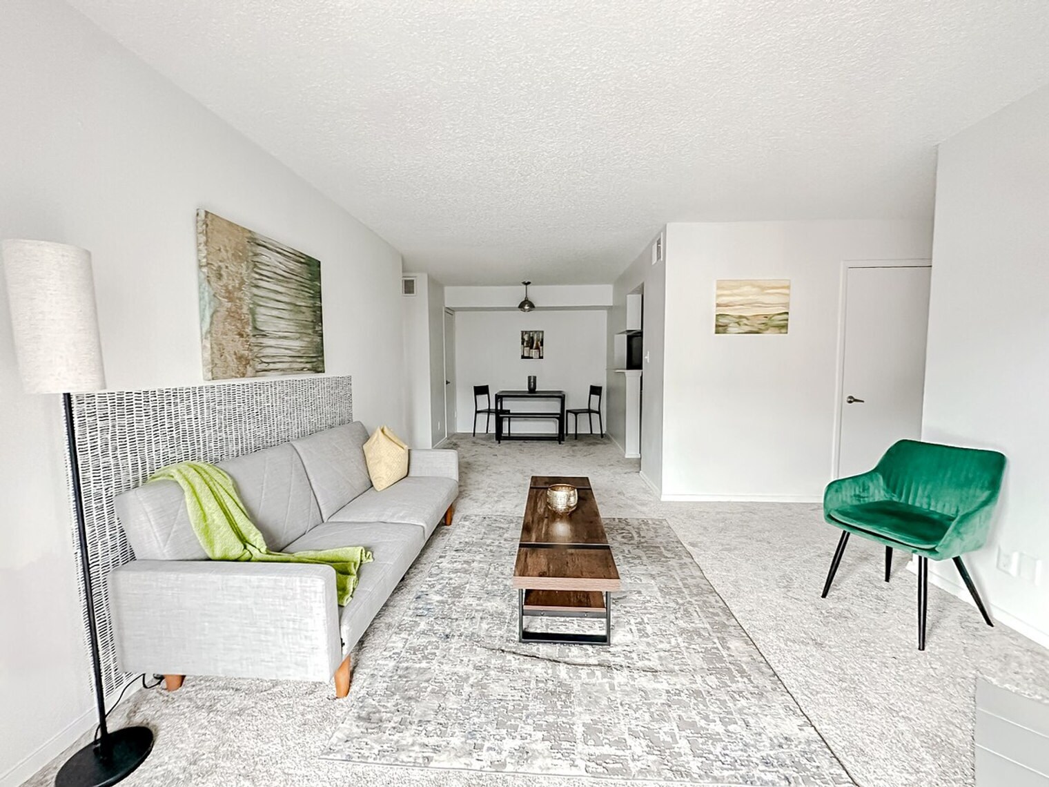 Building Photo - 1071 Clayton Ln