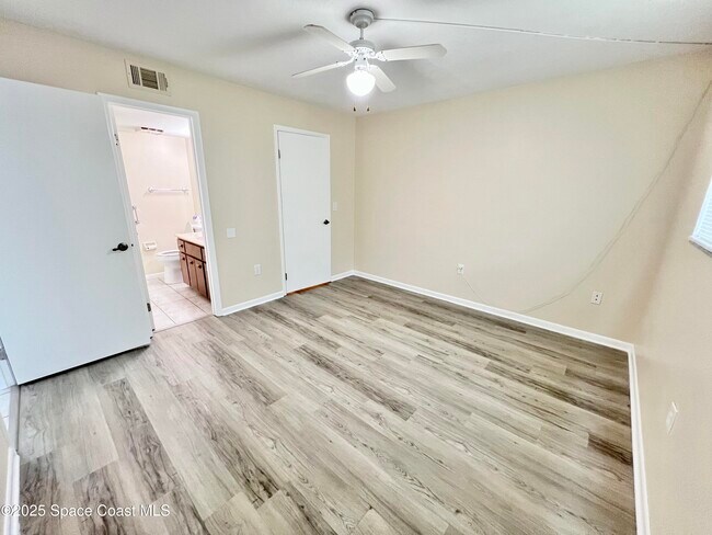 Building Photo - 1750 Commodore Blvd