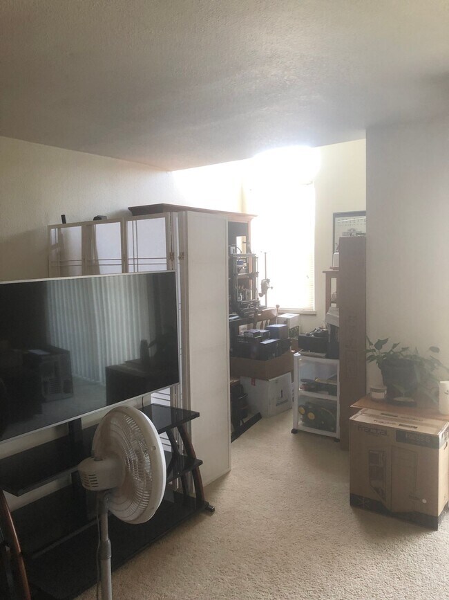 Building Photo - Parkside Village Apartment Homes in Mayvil...