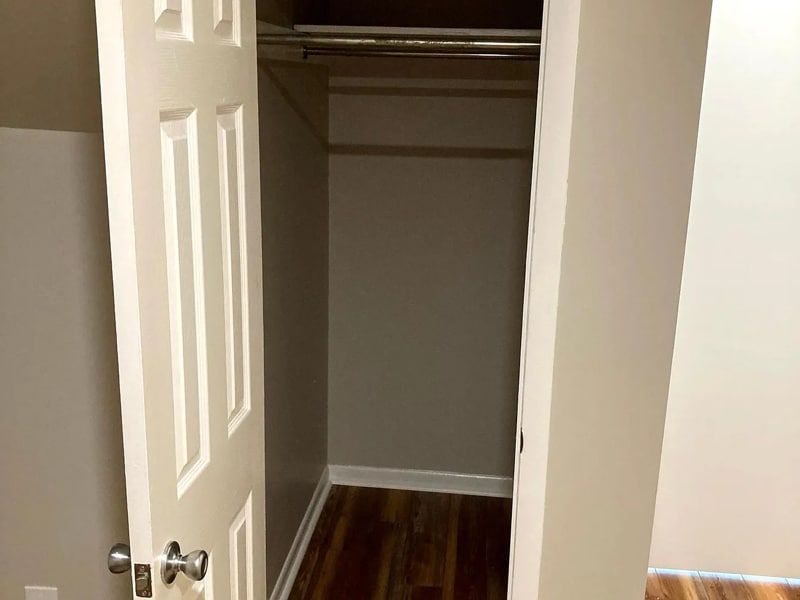 Building Photo - 81 E Broad St