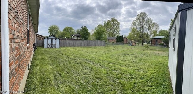Building Photo - Charming Brick Ranch *OPEN HOUSE 10/05/23*