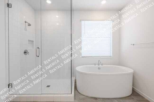Building Photo - 35581 N Thicket Wy