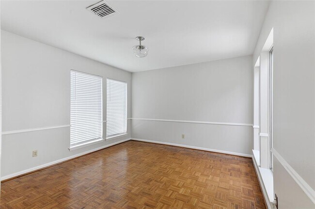Building Photo - 1022 Arrow Hill Rd