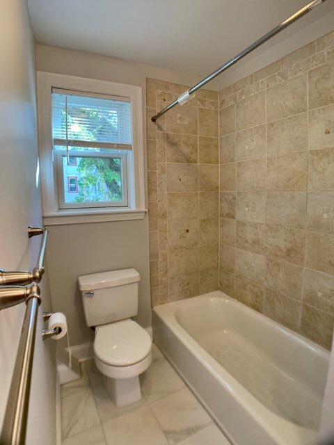 Building Photo - 30 Forbes St