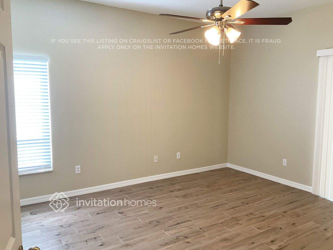 Building Photo - 1005 Pelican Ln