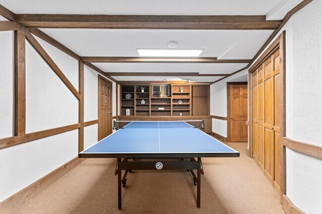 Building Photo - Fully Furnished Luxury Estate in Boise's Lower Highlands