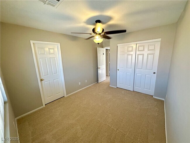 Building Photo - 7612 Glorietta Bay Ct