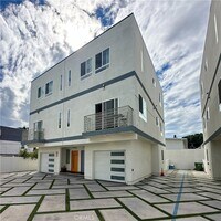 Building Photo - 5743 Fulcher Ave