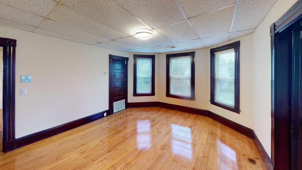 Building Photo - 245 Prospect St