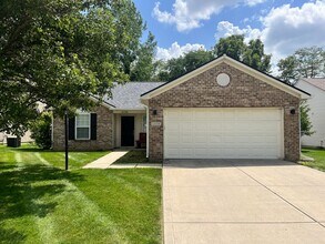 Building Photo - 3 Bed, 2 Bath in Hamilton Southeastern Sch...