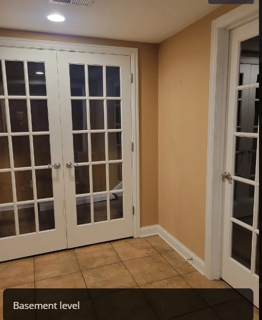 Building Photo - 9300 Grandstand Ct