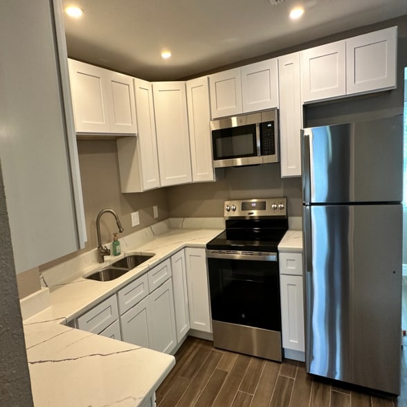 Building Photo - 730 182nd Ave E