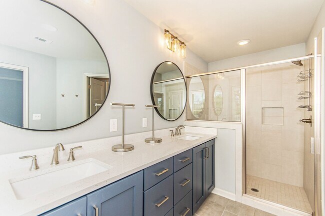 Building Photo - 9872 Bluestone Circle