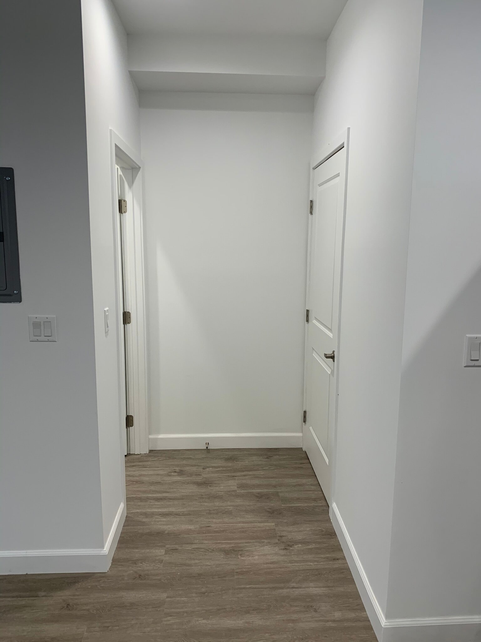 Storage and guest bathroom entrances - 14727 Friar St