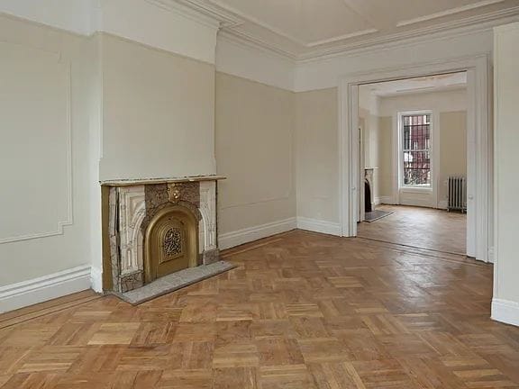 Building Photo - "Charming 2-Bed, 2-Bath Haven in the Heart of Brooklyn!"