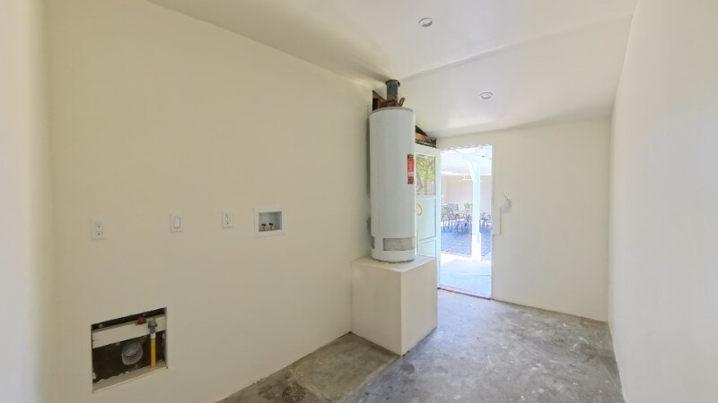 Building Photo - 1412 Hacienda St