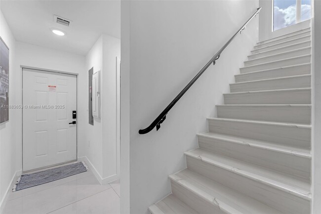 Building Photo - 26144 SW 146th Ct