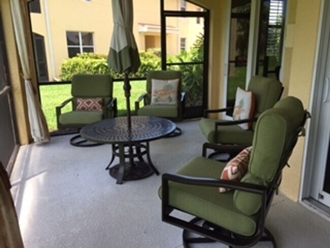 Building Photo - Rialto