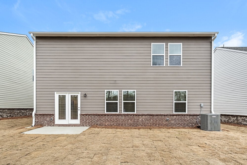 Building Photo - 7620 Saffron Ave