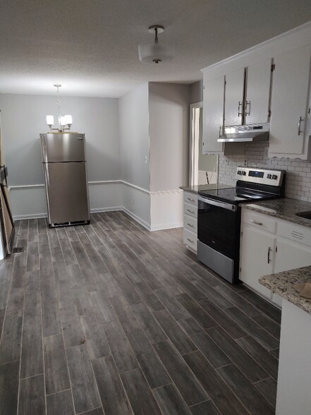 Building Photo - 113 Beale St