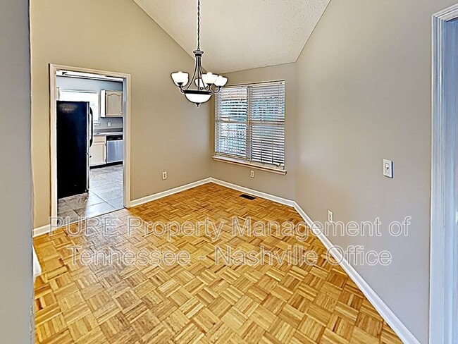 Building Photo - 656 Granwood Blvd