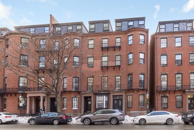 Building Photo - 21 Bowdoin St