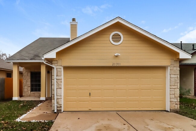 Building Photo - 21311 Derby Day Ave