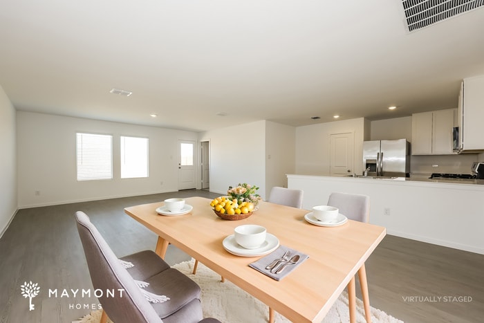 Building Photo - 2916 Tooley Dr