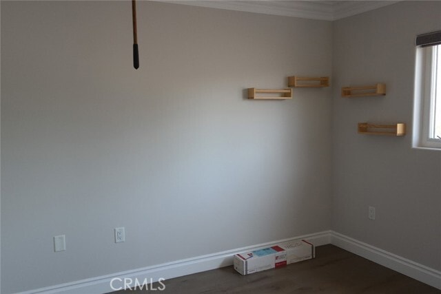 Building Photo - 327 S Orange Dr