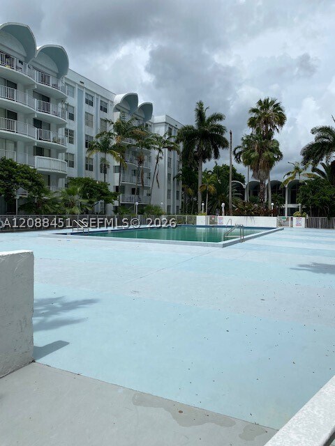 Building Photo - 488 NW 165th St