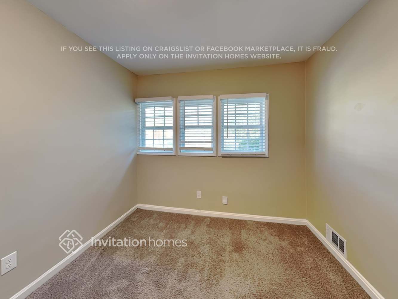 Building Photo - 2716 Lancaster Dr