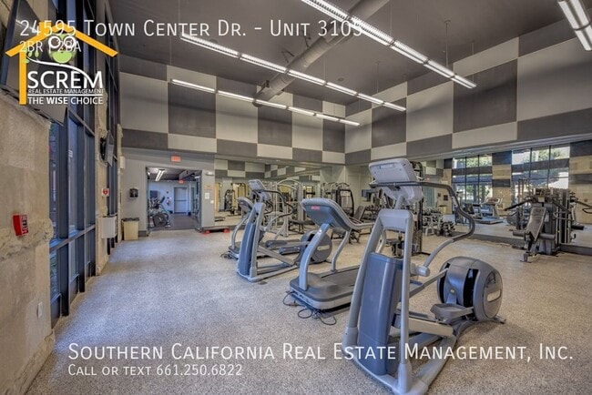 Building Photo - 24595 Town Center Dr