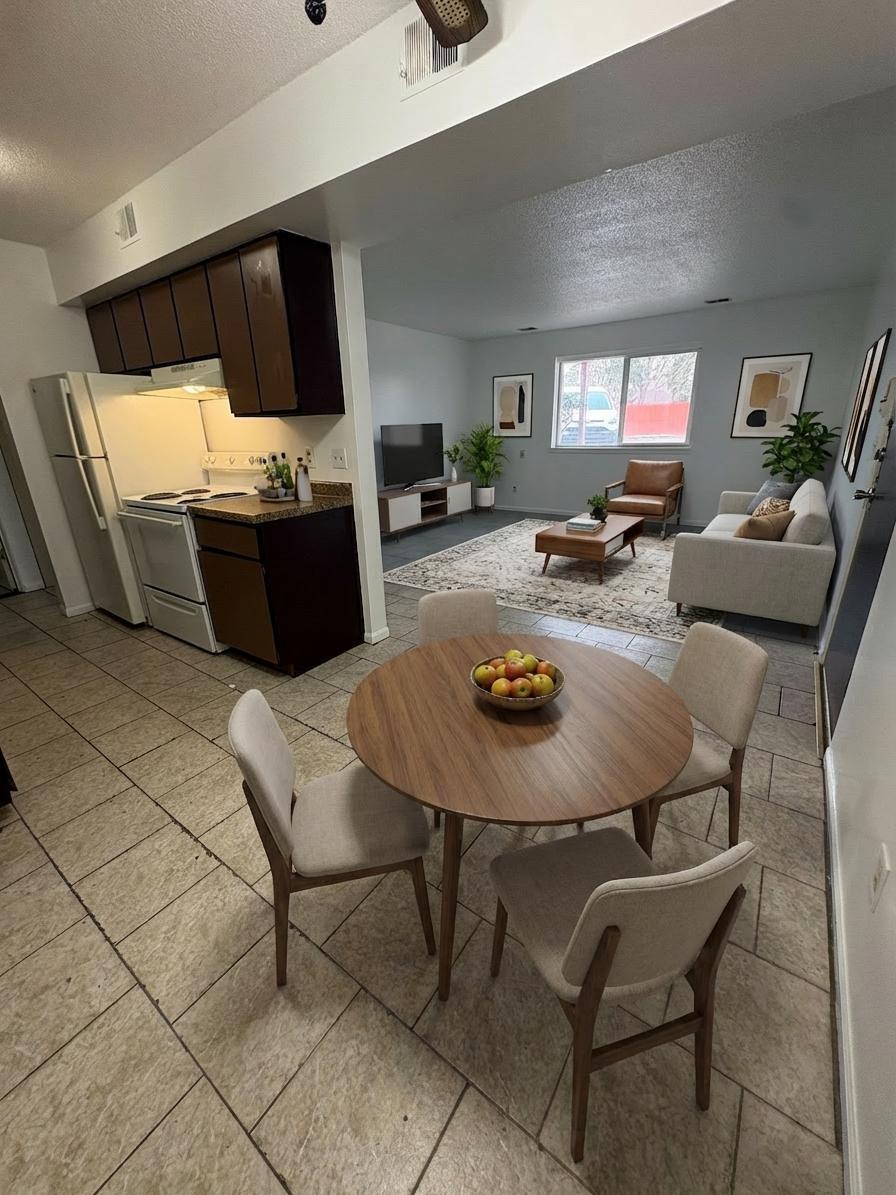 Building Photo - 1306 W Michigan Ave