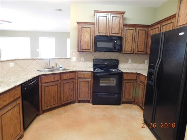 Building Photo - 3202 Rockwall Dr