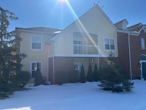 Building Photo - 7728 S Essex Gate Dr