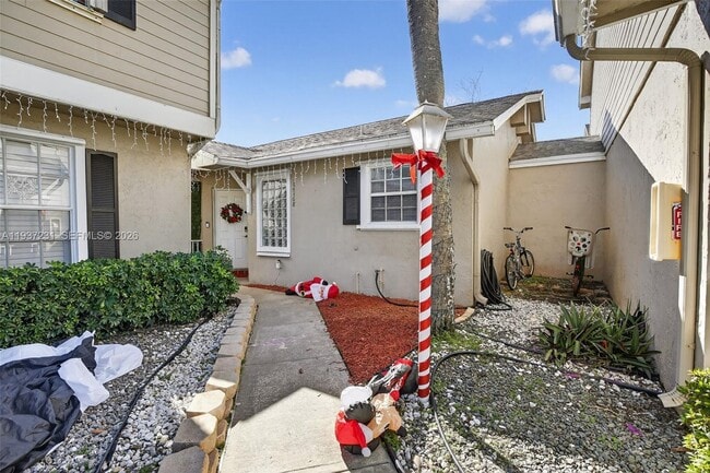 Building Photo - 12168 NW 36th Pl