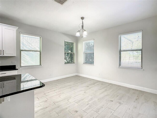 Building Photo - 8917 Blue Mesa Dr