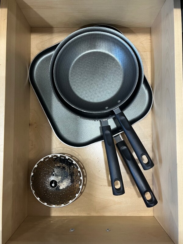 Building Photo - 3410 Chamoune Ave