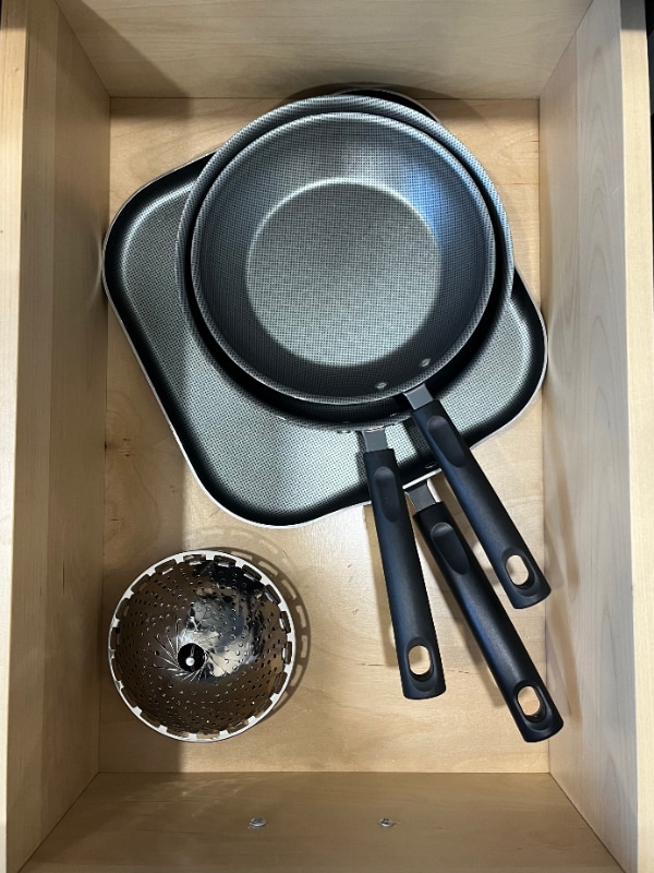 Building Photo - 3410 Chamoune Ave