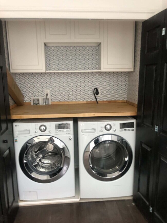 Building Photo - Newly Renovated 3BR/2.5BA Home in NE DC – Move-In Ready!