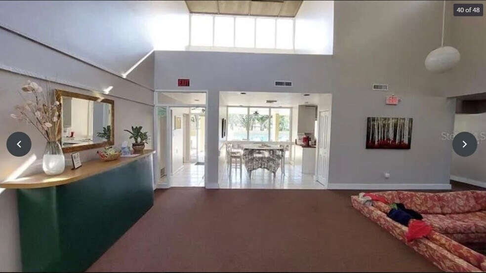 Building Photo - 13618 Greenfield Dr