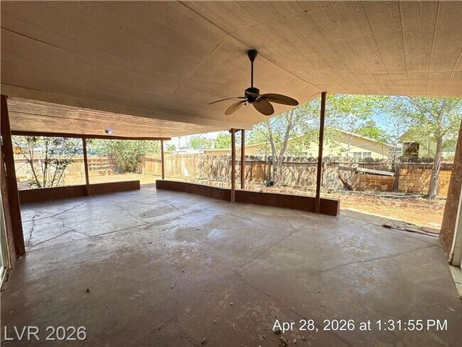 Building Photo - Charming Single-Story Home with Granite Kitchen & No HOA