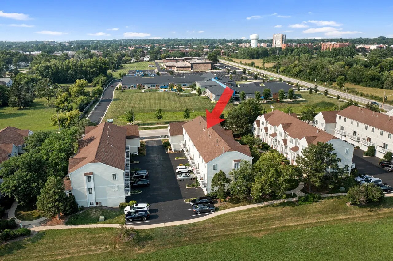 Building Photo - 9411 Harrison St